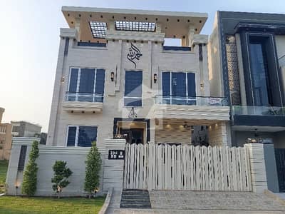Block BB Phase 1 Facing Park 10 Marla House For Sale