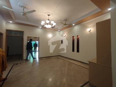 10 MARLA FACING PARK UPPER PORTION FAMILIES FOR RENT IN JOHAR TOWN LAHORE 10 MARLA FACING PARK UPPER PORTION FAMILIES FOR RENT IN JOHAR TOWN LAHORE