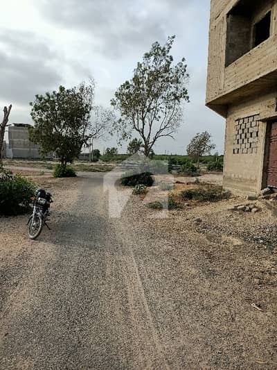Leased Map , 40 feet road West Open 120 Square Yards Plot is Available in the Saadi Garden Block 2 Leased Map , 40 feet road West Open 120 Square Yards Plot is Available in the Saadi Garden Block 2