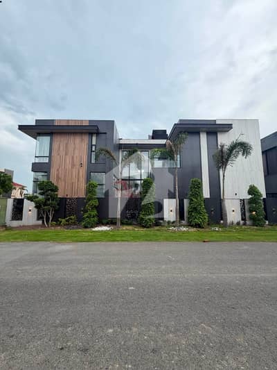 1-KANAL Brandnew Modern Furnished Full Basement House For Sale
