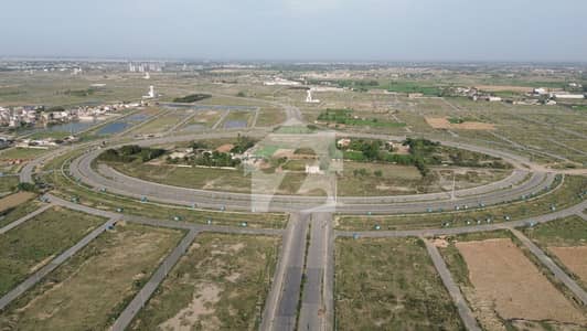 ڈی ایچ اے فیز9 پریزم - اوول کمپلیکس ڈی ایچ اے فیز9 پریزم,ڈی ایچ اے ڈیفینس,لاہور میں 4 مرلہ کمرشل پلاٹ 6.8 کروڑ میں برائے فروخت۔