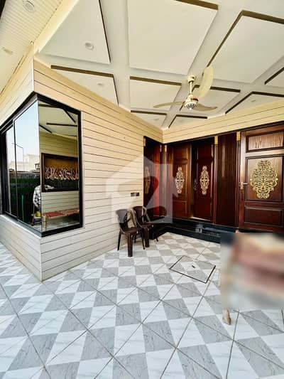 Reserve A Centrally Located Good Location House Of 10 Marla In Park View City Reserve A Centrally Located Good Location House Of 10 Marla In Park View City