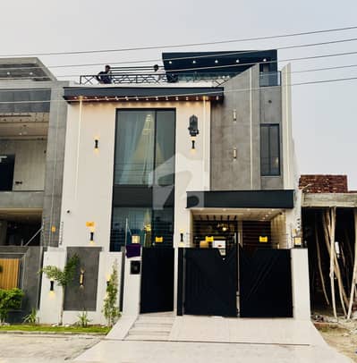 5 Marla Ultra Modren house 5 Marla Ultra Modren house