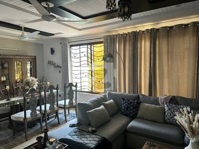 I-10/2 Size 25-60 Double Storey For Sale Ideal Location