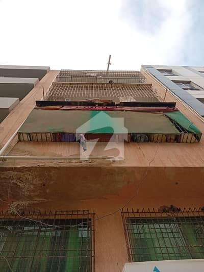 جامی کمرشل ایریا ڈی ایچ اے فیز 7,ڈی ایچ اے ڈیفینس,کراچی میں 4 مرلہ Studio فلیٹ 65.0 ہزار میں کرایہ پر دستیاب ہے۔