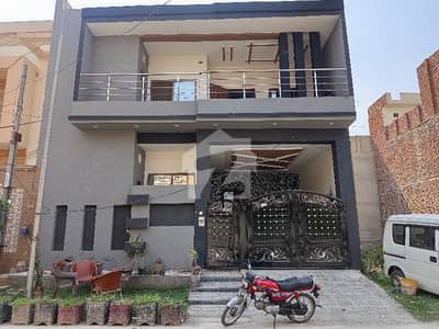 گلبرگ ویلی فیصل آباد میں 6 مرلہ Studio مکان 2.3 کروڑ میں برائے فروخت۔ گلبرگ ویلی فیصل آباد میں 6 مرلہ Studio مکان 2.3 کروڑ میں برائے فروخت۔