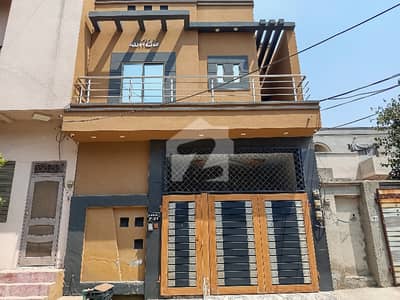 الرحمت ولاز فیصل آباد میں 4 مرلہ Studio مکان 1.1 کروڑ میں برائے فروخت۔ الرحمت ولاز فیصل آباد میں 4 مرلہ Studio مکان 1.1 کروڑ میں برائے فروخت۔