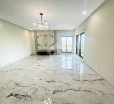 10 Marla 3 Bedroom Apartment Available For Rent In Askari 11 Lahore