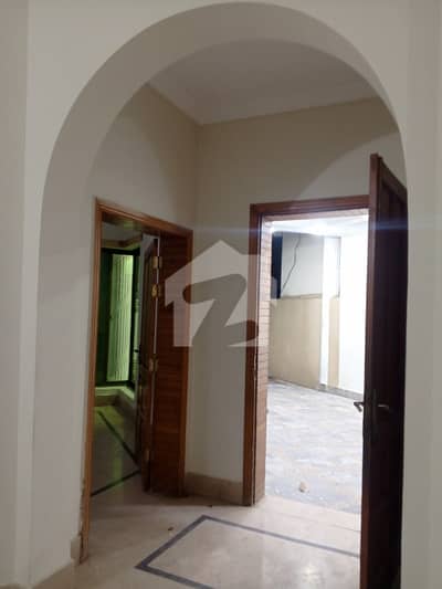 13 Marla Ground Portion Available For Rent With Gas