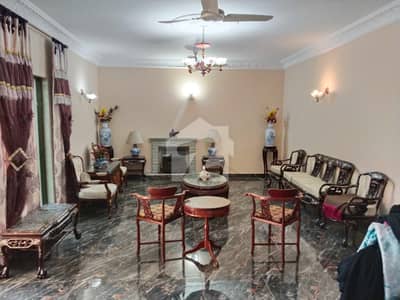 1 kanal upper portion available for rent in DHA phase 1 Lahore