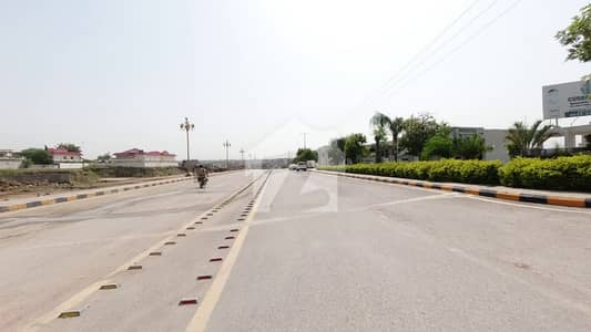 ای ۔ 16/3 ای ۔ 16,اسلام آباد میں 10 مرلہ رہائشی پلاٹ 85.0 لاکھ میں برائے فروخت۔