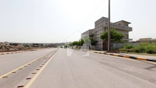 ای ۔ 16/3 ای ۔ 16,اسلام آباد میں 1 کنال رہائشی پلاٹ 1.2 کروڑ میں برائے فروخت۔