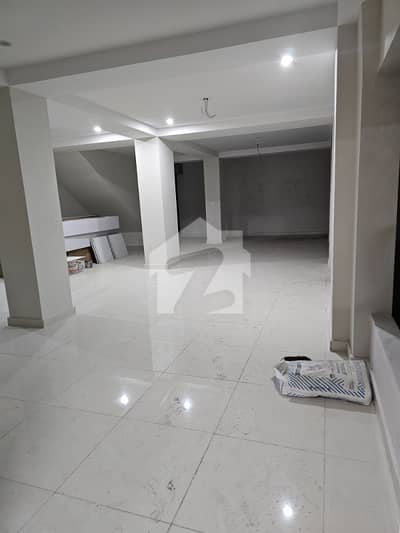 1 Kanal Double Story Plaza For Rent In Raja Markete Garden Town