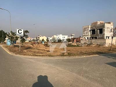 Lake View 10 Marla Plot For Sale Premium Location 1.85 Crore Lake View 10 Marla Plot For Sale Premium Location 1.85 Crore