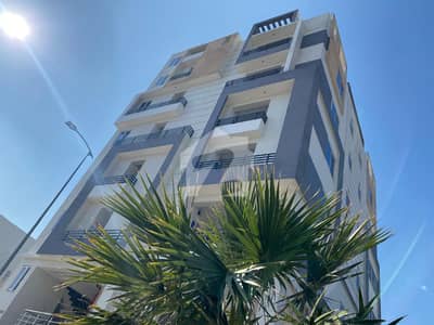 Luxury apartment for Sale in Kunwar Moiz Block with 4 terraces, on easy installment