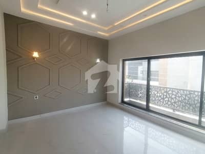 واپڈا ٹاؤن فیز 1 واپڈا ٹاؤن,ملتان میں 4 کمروں کا 1 کنال بالائی پورشن 1.0 لاکھ میں کرایہ پر دستیاب ہے۔ واپڈا ٹاؤن فیز 1 واپڈا ٹاؤن,ملتان میں 4 کمروں کا 1 کنال بالائی پورشن 1.0 لاکھ میں کرایہ پر دستیاب ہے۔