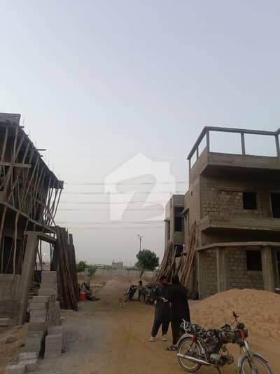 VIP LOCATION Leased 400 SQ YARD 40 FT ROAD CORNER PIR AHMED ZAMAN TOWN BLOCK-4