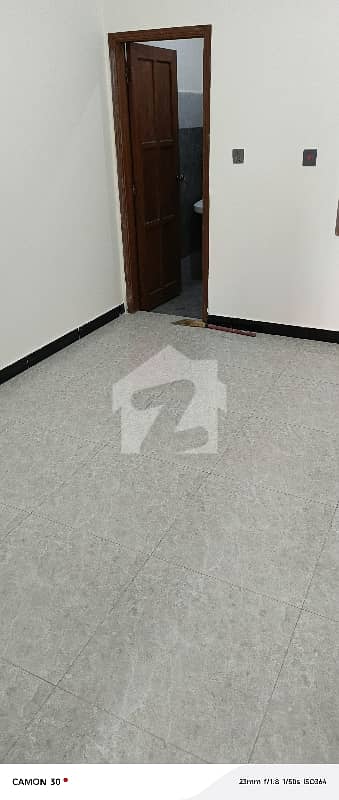 3 Bedroom And Lounge With 3 Washrooms 1st Floor 1 Cr 5 Lacs And 3rd Floor 95 Lacs Sub Leased Bank Loan Not Available 1000 Sqft Flat Scheme 33 Opposite Rizvia Society