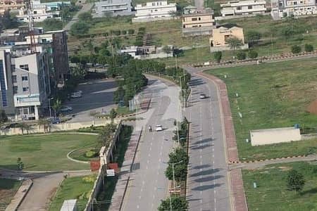 ایم پی سی ایچ ایس - بلاک جی ایم پی سی ایچ ایس ۔ ملٹی گارڈنز,بی ۔ 17,اسلام آباد میں 7 مرلہ رہائشی پلاٹ 75.0 لاکھ میں برائے فروخت۔