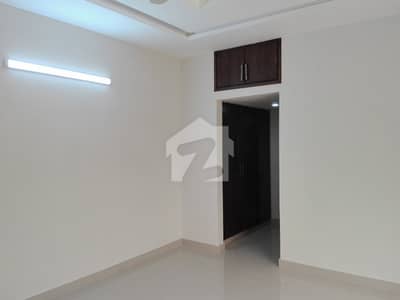 Prime Location 5 Marla Upper Portion In Tulsa Road For rent At Good Location
