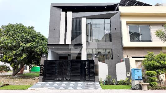 Ideal Prime Location 5 Marla House has landed on market in Dream Gardens - Block K, Lahore Ideal Prime Location 5 Marla House has landed on market in Dream Gardens - Block K, Lahore