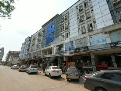 Commercial Shop For Sale ( INVESTOR PRICE) E 11/2 Main Double Road