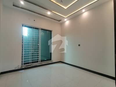 Own A On Excellent Location Upper Portion In 5 Marla Park View City Own A On Excellent Location Upper Portion In 5 Marla Park View City