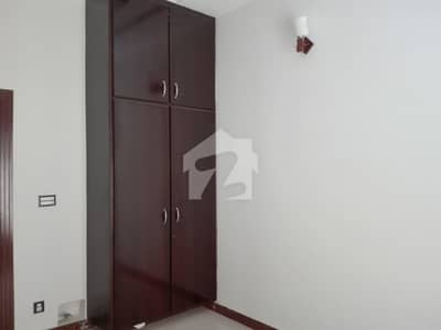 Prime Location 6 Marla House Available In Sher Zaman Colony For Rent