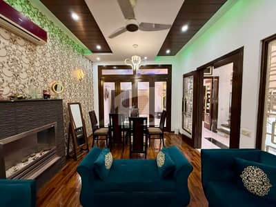 10 Marla Elegant Fully Basement Bungalow In Dha Ph5,100% Original Pictures