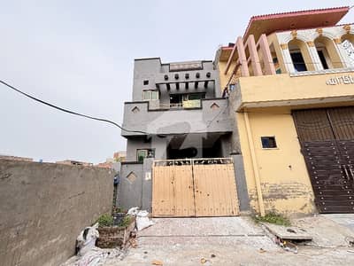 ال۔نور پارک ہاؤسنگ سوسائٹی لاہور میں 2 کمروں کا 3 مرلہ مکان 75.0 لاکھ میں برائے فروخت۔
