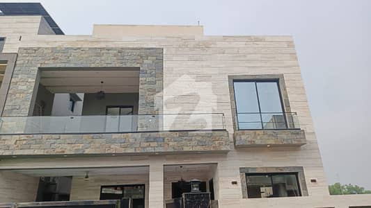 10 MARLA House For Sale Lake City Lahore.