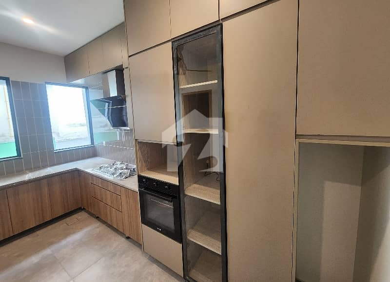 Brand New Luxury 8 Bedroom House Brand New Luxury 8 Bedroom House