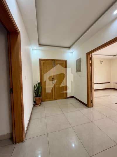 2 BEDROOM PENTHOUSE FOR SALE ASKARI 6 PHASE 2