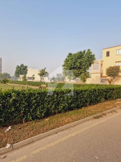 On Excellent Location 3 Marla Residential Plot In New Lahore City - Phase 4 Is Available