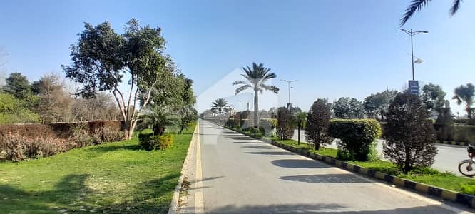 Prime Location Residential Plot In New Lahore City - Phase 4 For sale