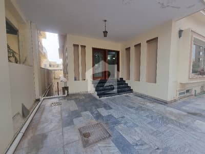 10 Marla Ground And Basment For Rent In Behria Enclave Islamabad