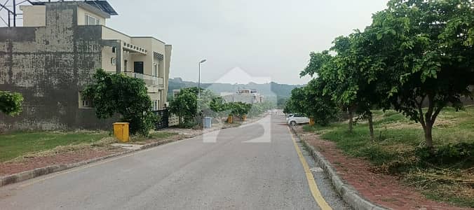 Plot For Sale Sector N 8 Marla Possession Utilities Paid Sun Face Solid land Bahria Encaleve Islamabad Plot For Sale Sector N 8 Marla Possession Utilities Paid Sun Face Solid land Bahria Encaleve Islamabad