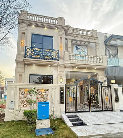 Luxury 5 Marla Home Offering Comfort, Style & Convenience