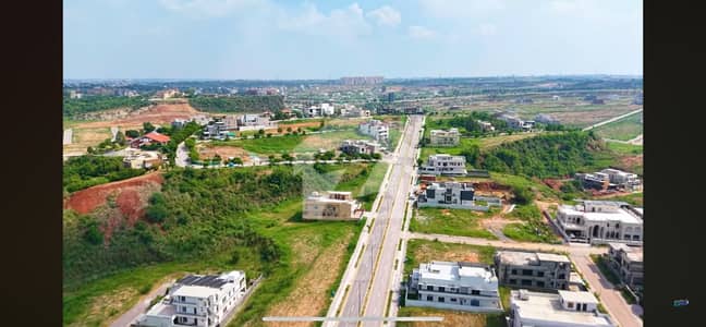 KANAL CORNER WIDE ROAD PLOT VERY PRIME LOCATION