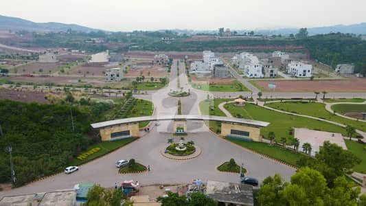 Ideal Residential Plot For sale In Park View - Block E