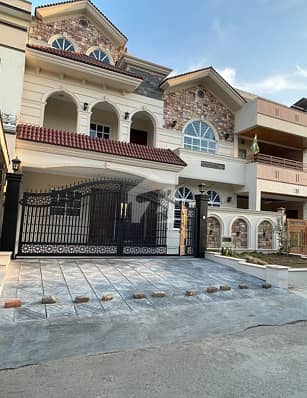 35*70 10 marla brandnew house available for sale in G-13 Islamabad