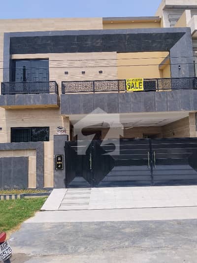 10 Maral brand new house for sale satlesh house good location facing park