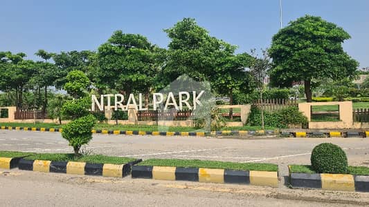 prime location 1kanal plot Near to all facilities best for Construction