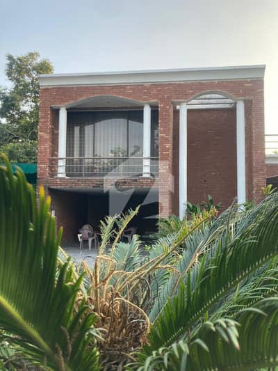 2 Kanal House Up For Sale In Gulberg