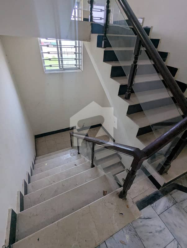 14 Marla Upper Portion Available For Rent 14 Marla Upper Portion Available For Rent