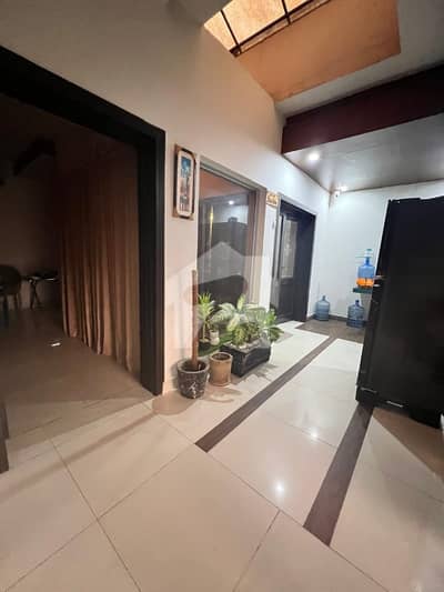 10 Marla Slightly Used House For Sale In Bahria Town Lahore 10 Marla Slightly Used House For Sale In Bahria Town Lahore