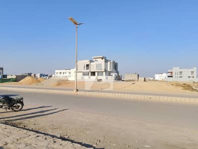 Khayaban-e-Abdali, Iqbal Lanes, Zone-B, Phase 8 DHA, CORNER plot on 100sqyds, on sale