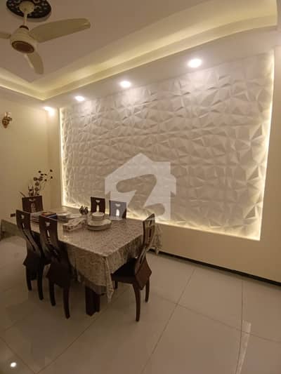 400 Sq Yd Well Maintain Luxury Double Story House For Sale 6 bed dd Block D
