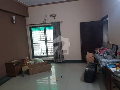 AHMED ASSOCIATES OFFER 10 MARLA INDEPENDENT UPPER PORTION FOR RENT IN PCSIR PHASE 2 NEAR TO SHUKAT KHANUM HOSPITAL LAHORE.