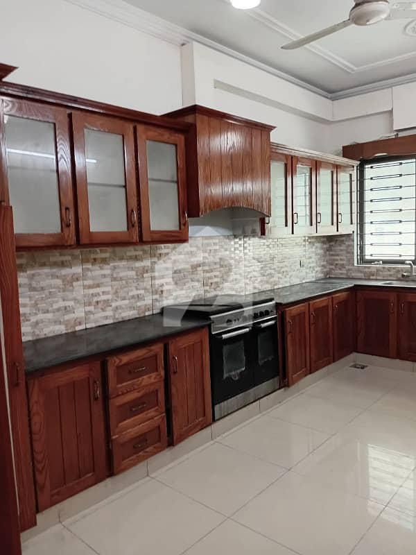 40x80 14 Marla Upper portion for Rent G-13 40x80 14 Marla Upper portion for Rent G-13